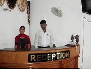 Hotel Neelkanth Lucknow Luaran gambar